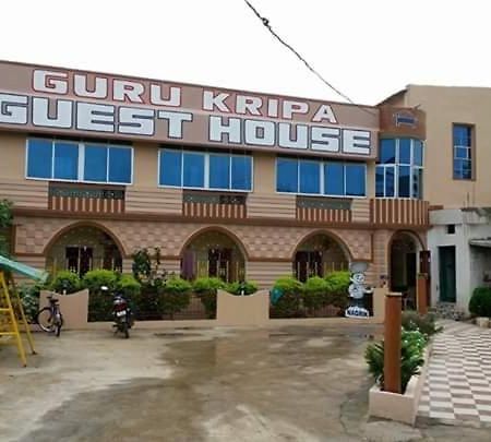 Hotel Guru Kripa Jamshedpur Exteriör bild